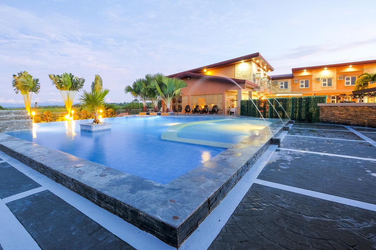 Japi Hotel - Annex Cauayan Eksteriør billede